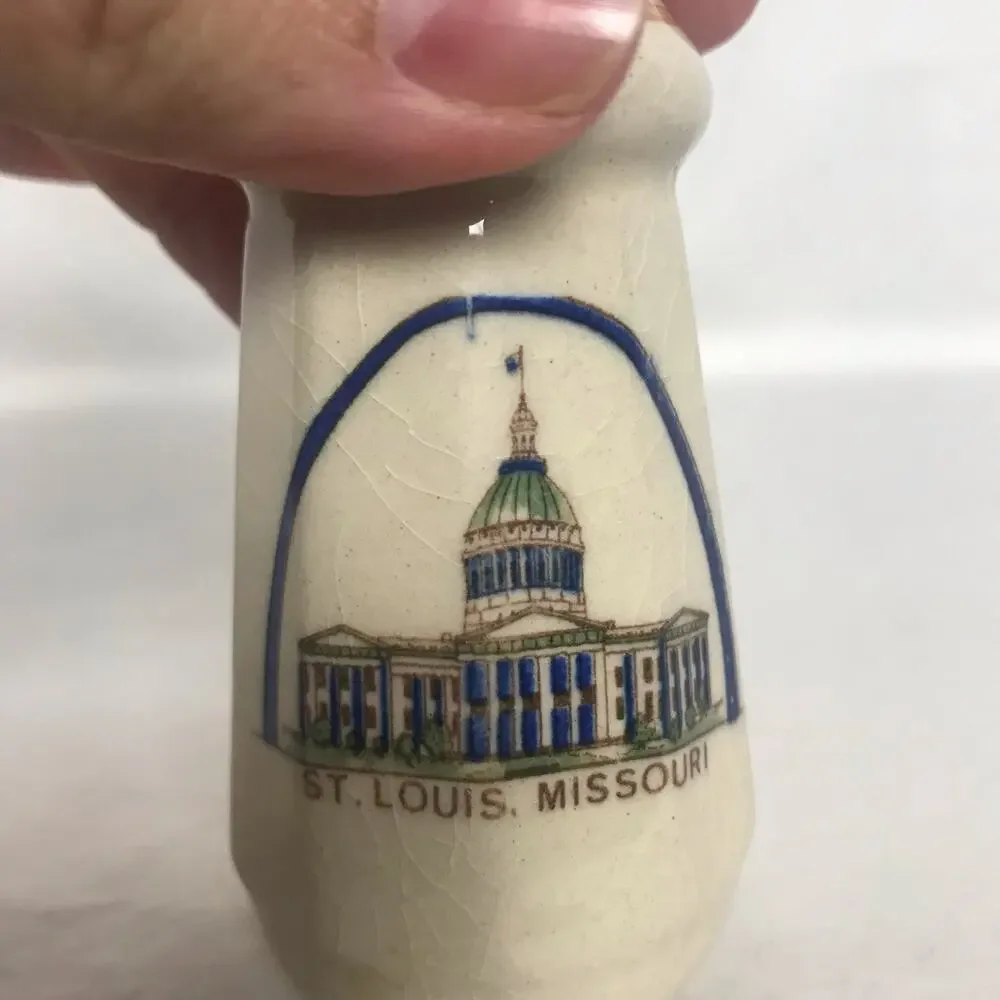 Vintage St Louis Missouri Souvenir Ceramic Salt & Pepper Shakers With Plugs
